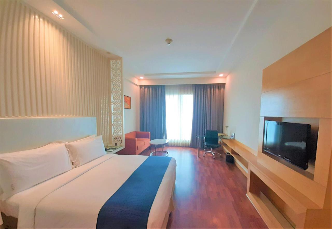 Holiday Inn Amritsar Ranjit Avenue By Ihg Ngoại thất bức ảnh
