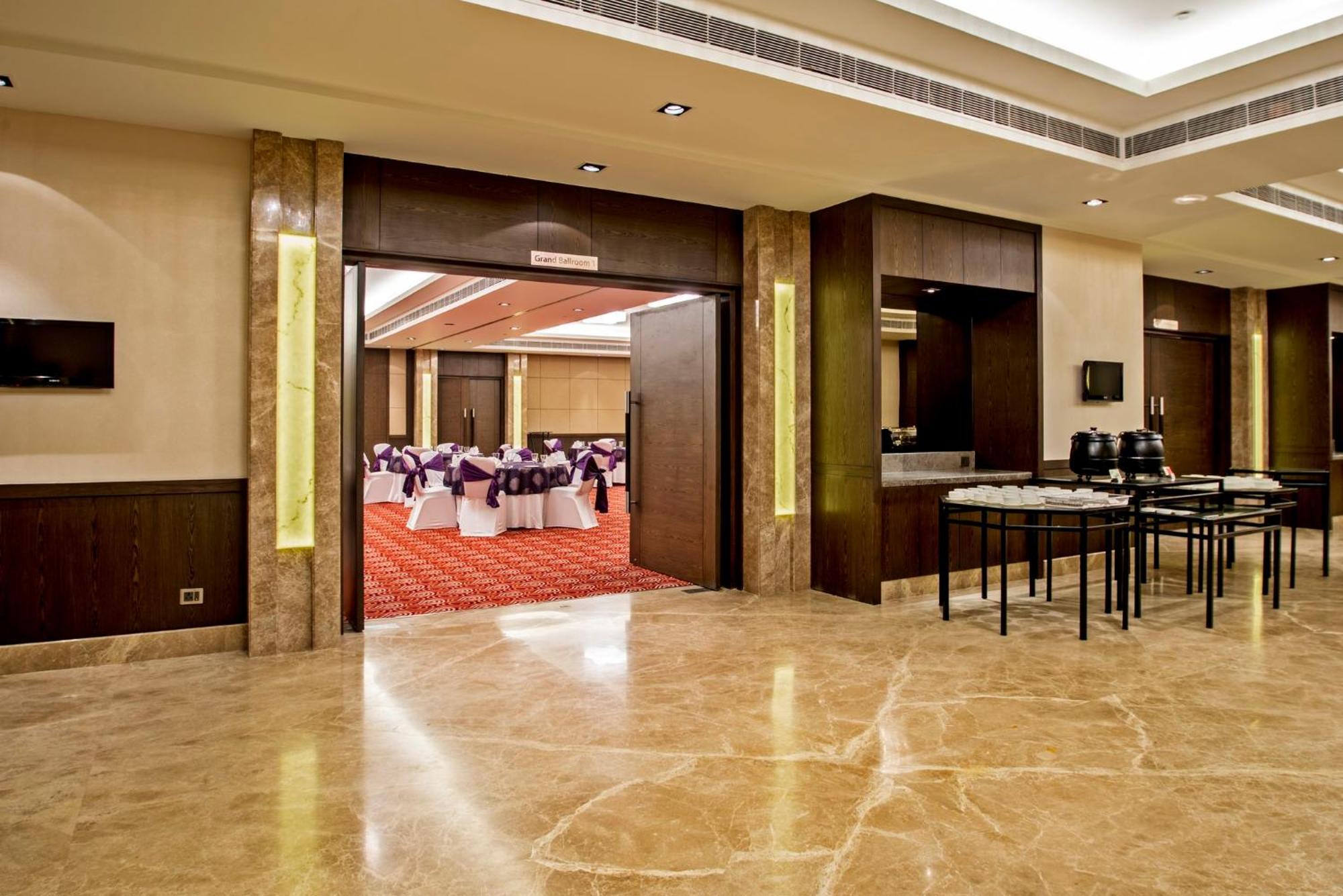 Holiday Inn Amritsar Ranjit Avenue By Ihg Ngoại thất bức ảnh